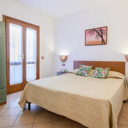 Apartment Rosa's